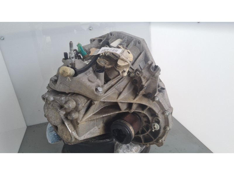 Recambio de caja cambios para renault scenic ii referencia OEM IAM TL4A015 7701700507 