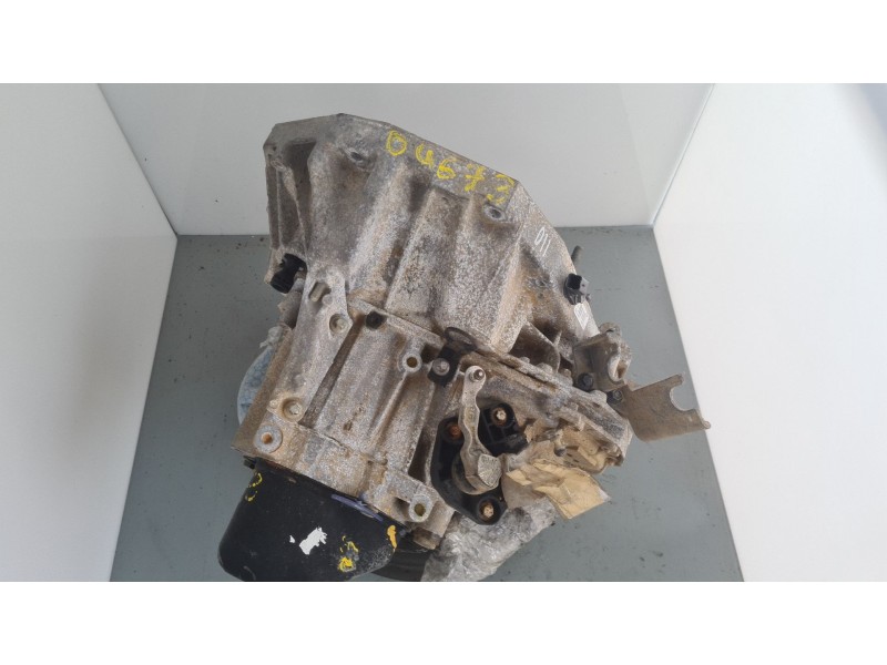 Recambio de caja cambios para renault kangoo referencia OEM IAM JH3150  