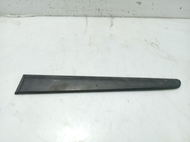 Recambio de moldura puerta trasera izquierda para fiat stilo multi wagon (192_) 1.9 jtd referencia OEM IAM   