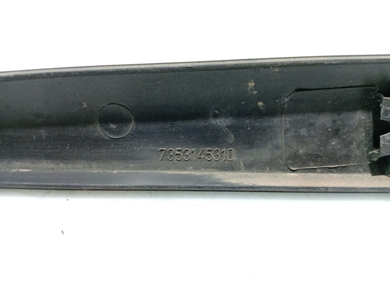 Recambio de moldura puerta trasera izquierda para fiat stilo multi wagon (192_) 1.9 jtd referencia OEM IAM   