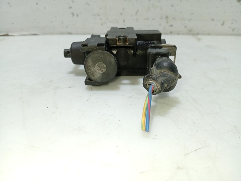 Recambio de bomba limpia para fiat stilo multi wagon (192_) 1.9 jtd referencia OEM IAM 55203202  