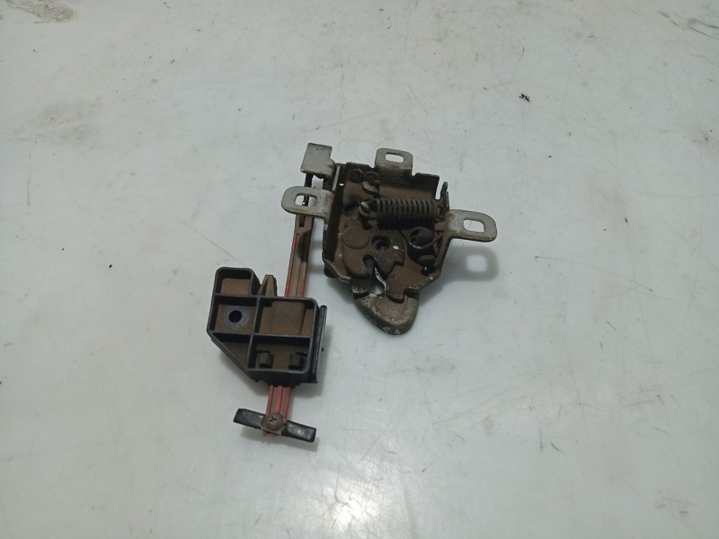 Recambio de cerradura capot para fiat stilo multi wagon (192_) 1.9 jtd referencia OEM IAM   
