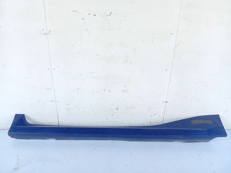 Recambio de moldura para fiat stilo multi wagon (192_) 1.9 jtd referencia OEM IAM 732585301  