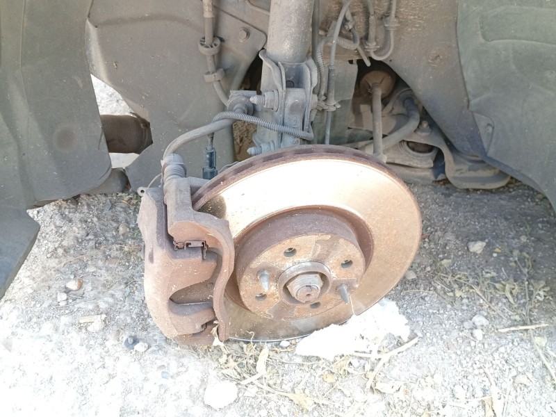 Recambio de mangueta delantera izquierda para fiat stilo multi wagon (192_) 1.9 jtd referencia OEM IAM   