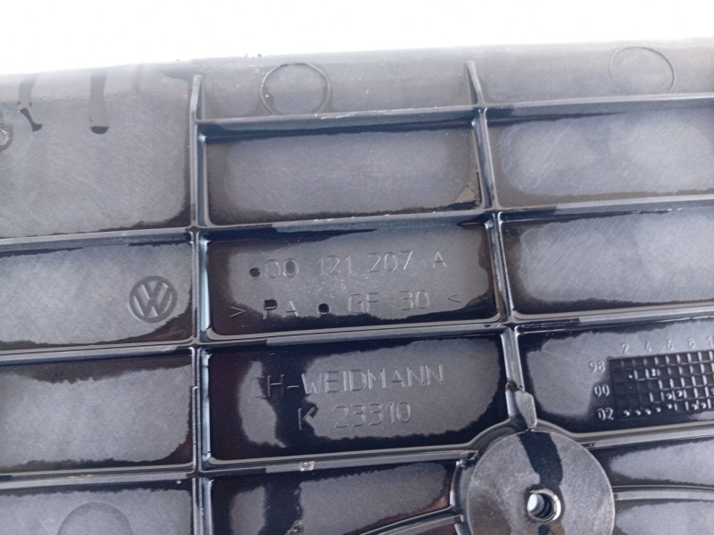 Recambio de moldura para seat cordoba (6l2) 1.9 tdi referencia OEM IAM   