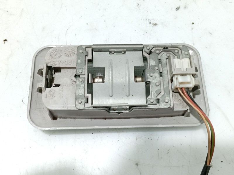 Recambio de luz interior para fiat seicento (187) active referencia OEM IAM 735291941  