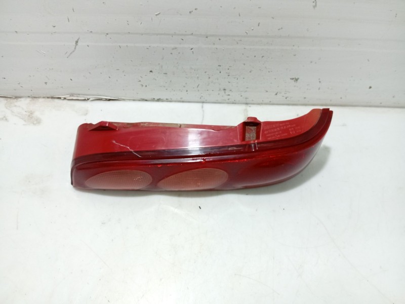 Recambio de piloto trasero derecho para fiat seicento (187) active referencia OEM IAM 46511337  