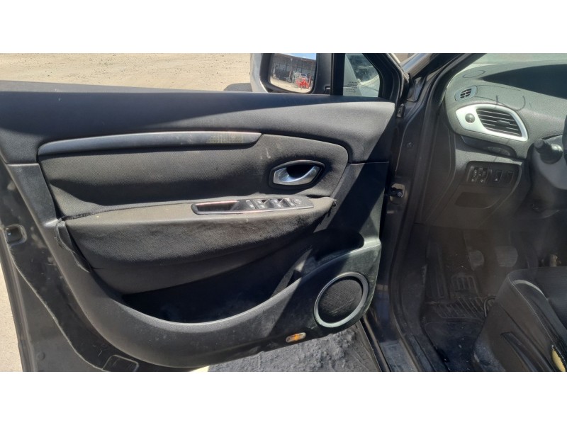 renault grand scénic iii (jz0/1_) del año 2010