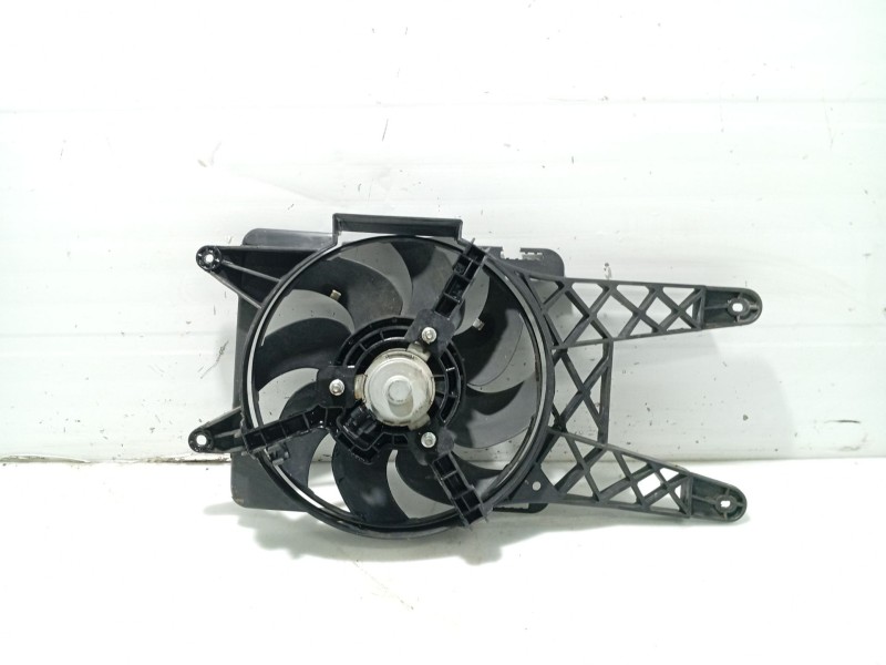 Recambio de electroventilador para fiat seicento (187) active referencia OEM IAM 0046796014  