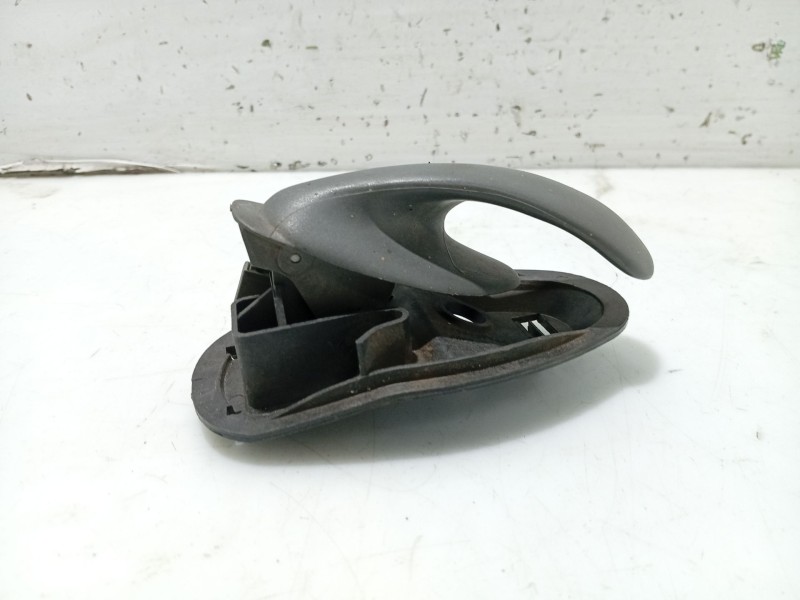 Recambio de maneta interior delantera derecha para fiat seicento (187) active referencia OEM IAM 735245377  
