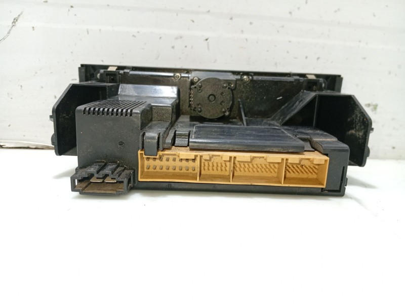 Recambio de mando climatizador para audi a3 (8l) 1.9 tdi referencia OEM IAM 8L0820043D  