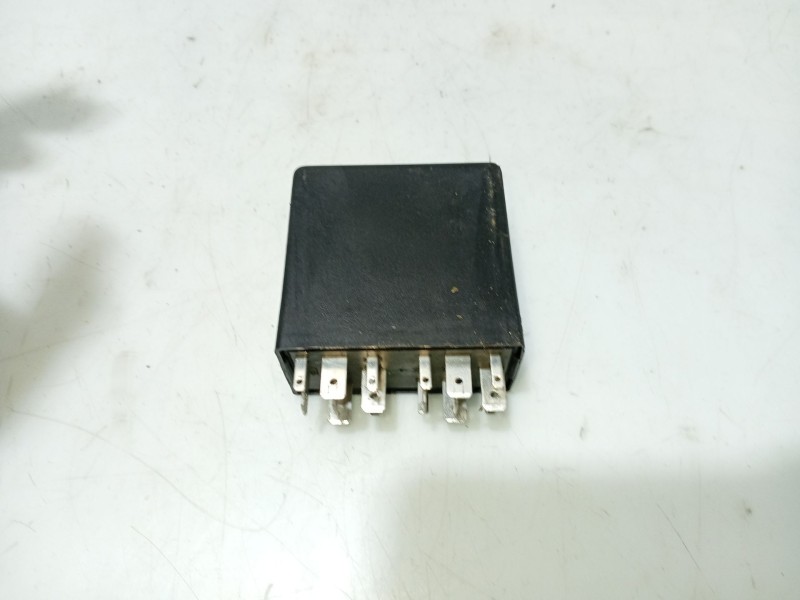 Recambio de rele para audi a3 (8l) 1.9 tdi referencia OEM IAM 4B0919471  5KG00656804