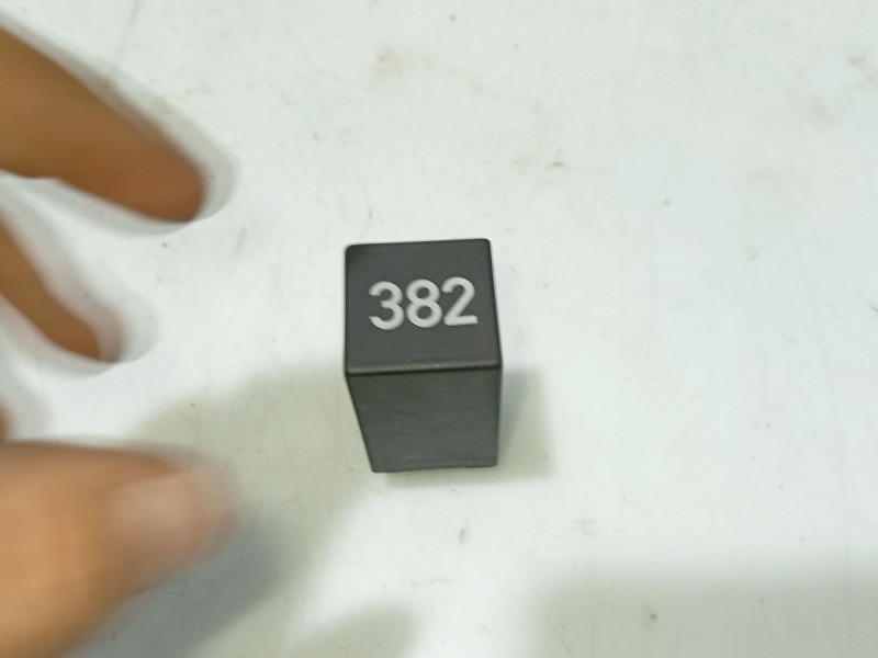 Recambio de rele para audi a3 (8l) 1.9 tdi referencia OEM IAM 4D0907131  