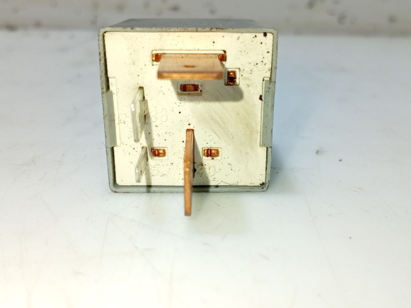 Recambio de rele para audi a3 (8l) 1.9 tdi referencia OEM IAM   