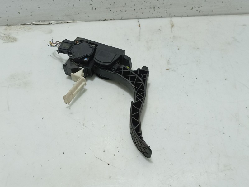 Recambio de pedal acelerador para audi a3 (8l) 1.9 tdi referencia OEM IAM   