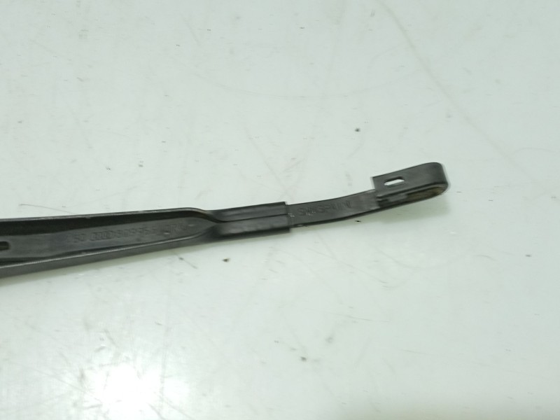 Recambio de brazo limpia trasero para audi a3 (8l) 1.9 tdi referencia OEM IAM   