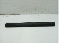 Recambio de molduras traseras para audi a3 (8l) 1.9 tdi referencia OEM IAM 8L3853699A  