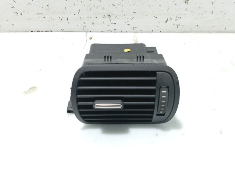 Recambio de rejilla aireadora para audi a3 (8l) 1.9 tdi referencia OEM IAM   