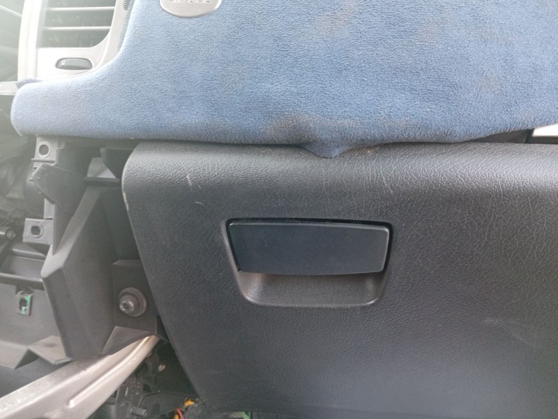 Recambio de guantera para lancia ypsilon (843_) 1.2 (843.axb1a) referencia OEM IAM 735352903 735340047 