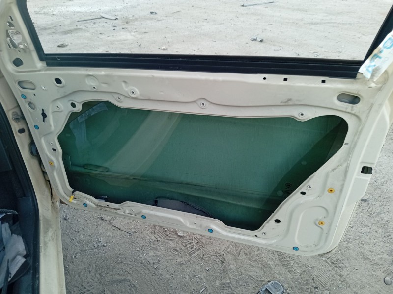 Recambio de luna delantera derecha para lancia ypsilon (843_) 1.2 (843.axb1a) referencia OEM IAM 51705238  