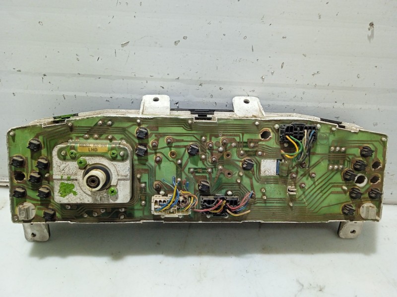 Recambio de cuadro instrumentos para nissan terrano/terrano.ii (r20) 2.7 turbodiesel referencia OEM IAM 248100F010  