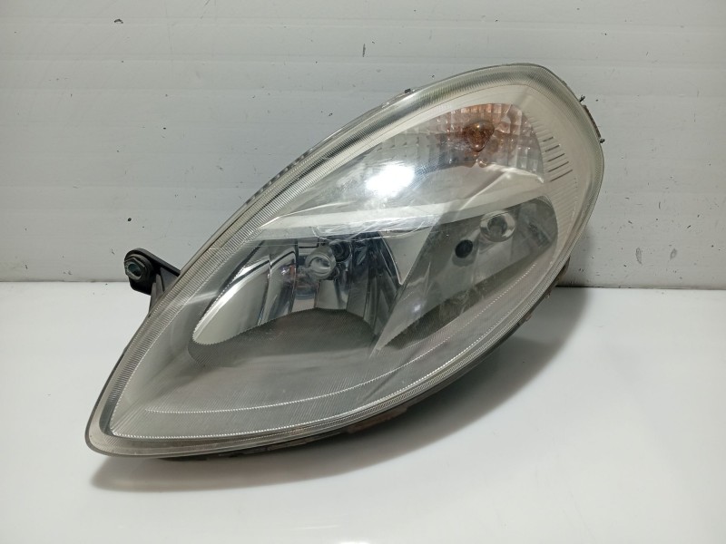 Recambio de faro izquierdo para lancia ypsilon (843_) 1.2 (843.axb1a) referencia OEM IAM 51702680  