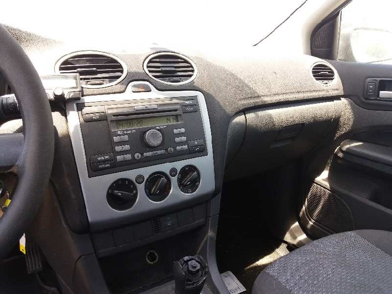 ford focus berlina (cap) 1.6 tdci cat   |   0.04 - ... | 2004 | 90 cv / 66 kw del año 2004