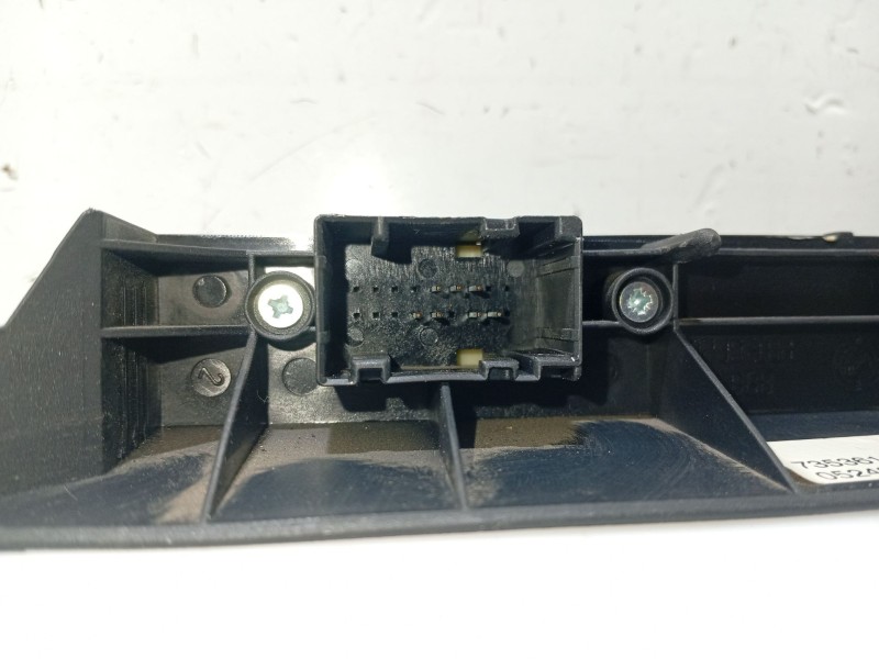 Recambio de interruptor para lancia ypsilon (843_) 1.2 (843.axb1a) referencia OEM IAM 735361064  