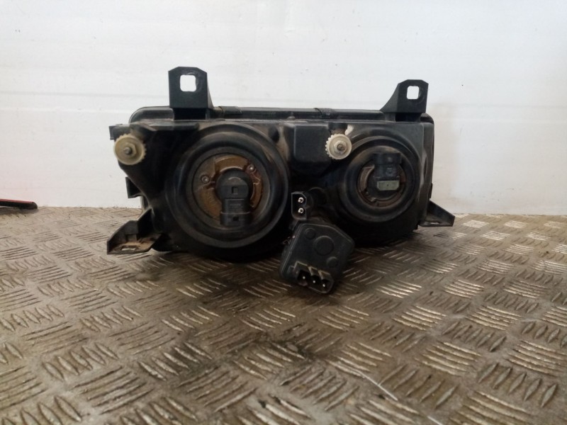 Recambio de faro izquierdo para bmw 3 compact (e36) 318 tds referencia OEM IAM 14761300  