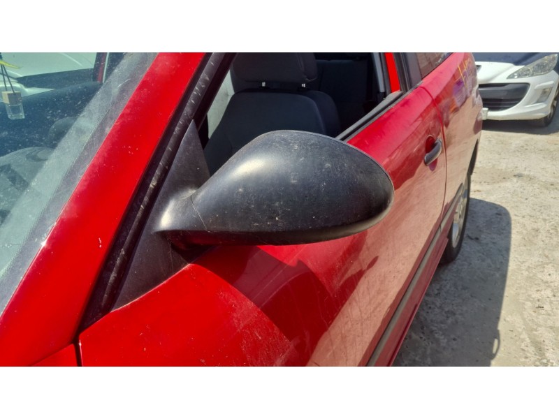 seat ibiza iii (6l1) del año 2003