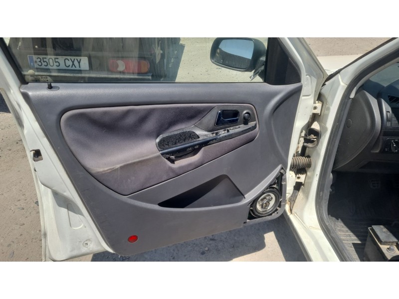 seat ibiza ii (6k1) del año 2000