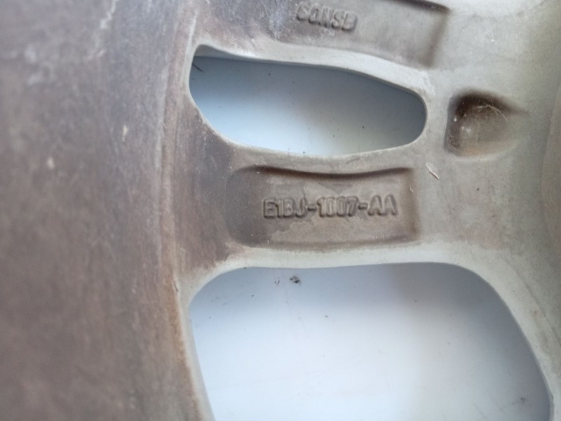 Recambio de llanta para ford fiesta vi (cb1, ccn) 1.0 ecoboost referencia OEM IAM   