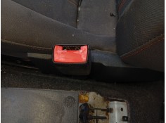 Recambio de enganche cinturon delantero derecho para seat ibiza iv (6j5, 6p1) 1.2 tdi referencia OEM IAM 6Q0857756D 6R0857756B 6 2