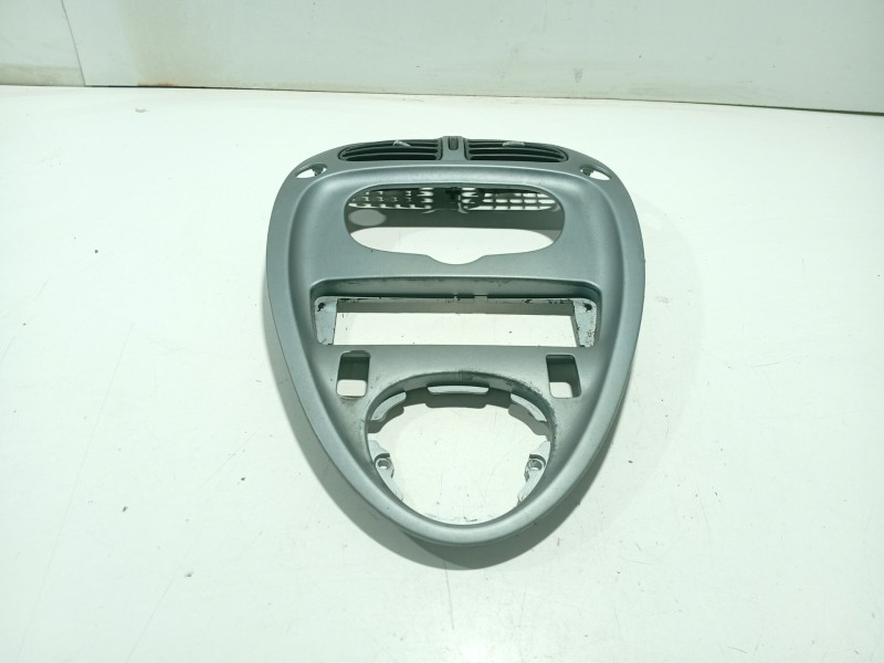 Recambio de moldura para citroën xsara picasso (n68) 1.6 hdi referencia OEM IAM   