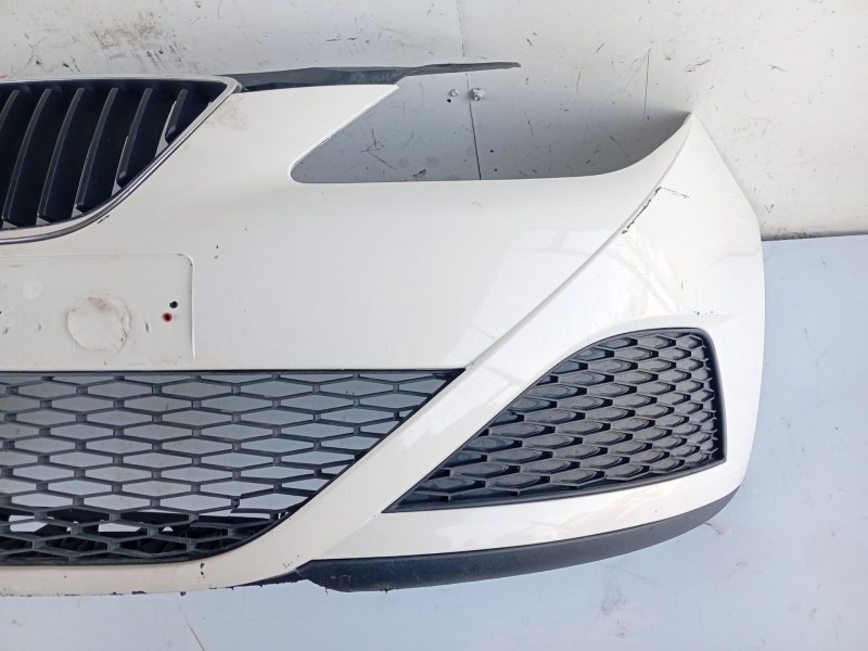 Recambio de paragolpes delantero para seat ibiza iv (6j5, 6p1) 1.2 tdi referencia OEM IAM 6J0807217H  