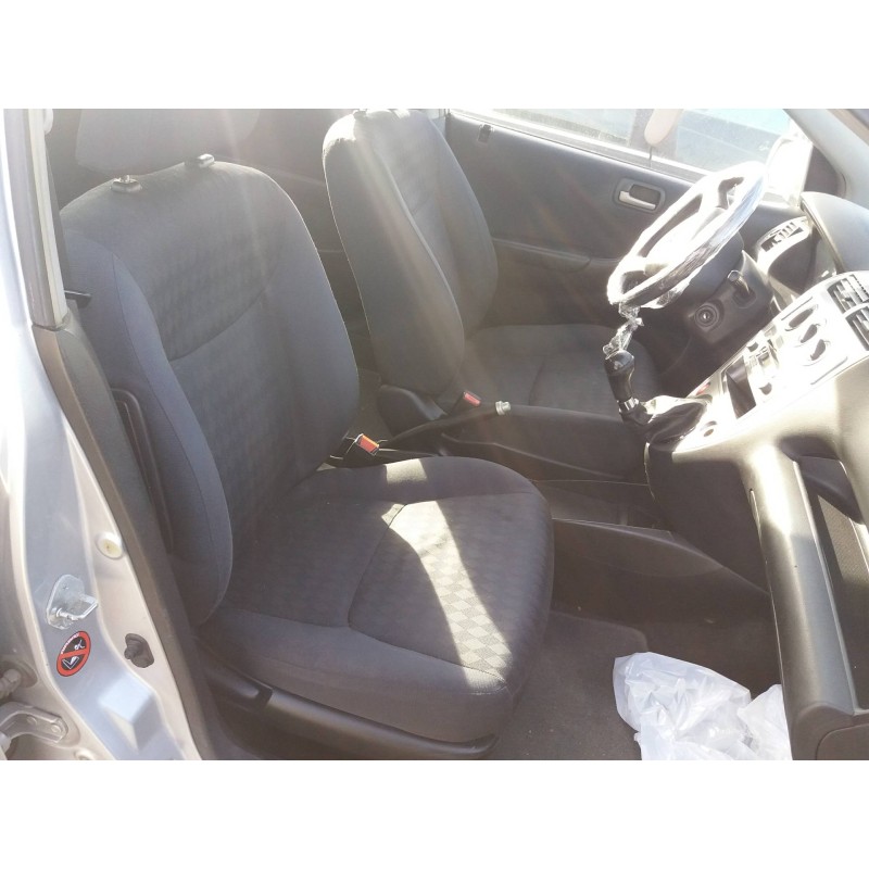 honda civic berlina 5 (eu7/8) 1.7 cdti cat   |   0.01 - 0.06 | 2001 - 2006 | 101 cv / 74 kw del año 2001