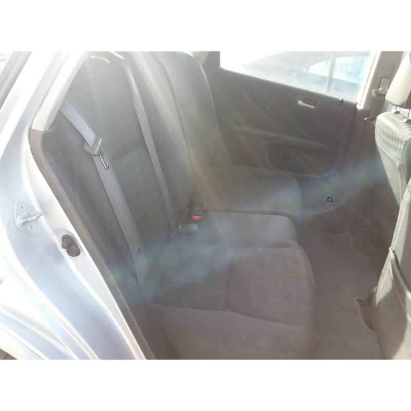 honda civic berlina 5 (eu7/8) 1.7 cdti cat   |   0.01 - 0.06 | 2001 - 2006 | 101 cv / 74 kw del año 2001