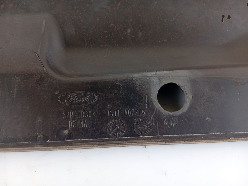 Recambio de moldura para ford mondeo iv sedán (ba7) 2.0 tdci referencia OEM IAM   