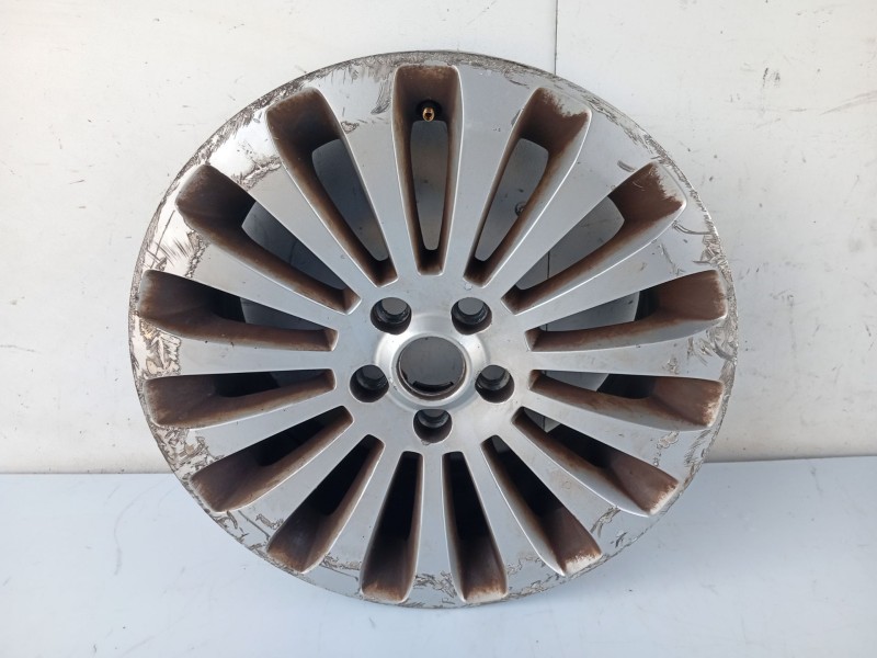 Recambio de llanta para ford mondeo iv sedán (ba7) 2.0 tdci referencia OEM IAM 2260835  