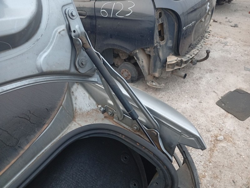 Recambio de bisagra para ford mondeo iv sedán (ba7) 2.0 tdci referencia OEM IAM 1508075  