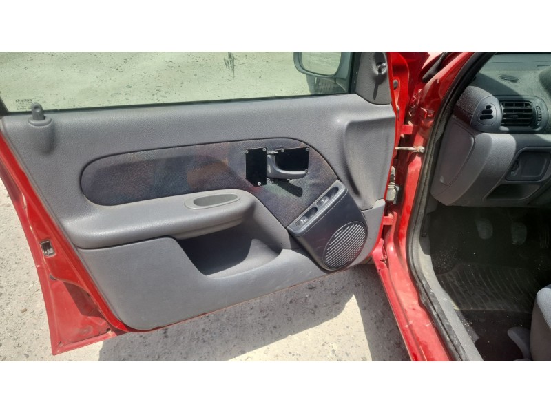 renault clio ii (bb_, cb_) del año 1999