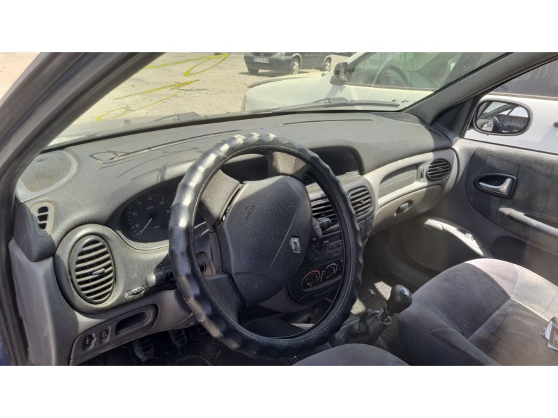 renault megane i (ba0/1_) del año 2001