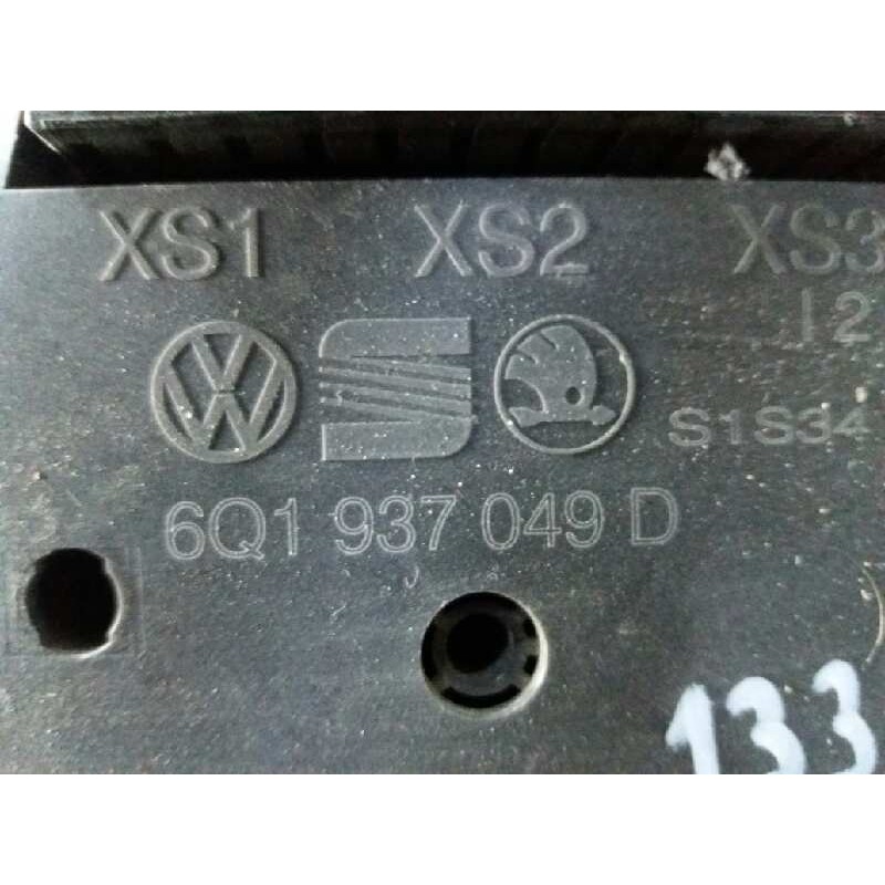 Recambio de caja reles / fusibles para skoda fabia (5j2 ) young   |   01.07 - 12.10 | 2007 - 2010 | 69 cv / 51 kw referencia OEM Recambio de caja reles / fusibles para skoda fabia (5j2 ) young   |   01.07 - 12.10 | 2007 - 2010 | 69 cv / 51 kw referencia OEM
