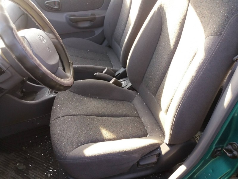 hyundai accent (lc) 1.3 cat   |   0.00 - ... | 2000 | 84 cv / 62 kw del año 2000