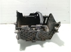 Recambio de soporte bateria para renault grand scénic iii (jz0/1_) 1.9 dci referencia OEM IAM   