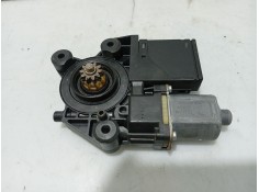 Recambio de motor elevalunas trasero derecho para renault grand scénic iii (jz0/1_) 1.9 dci referencia OEM IAM 827300005R 915947 2