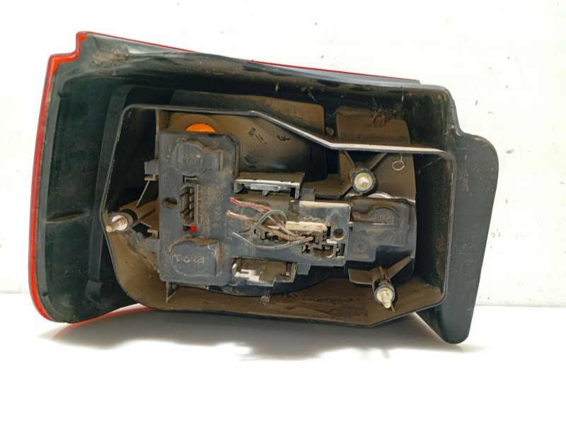 Recambio de piloto trasero derecho para seat ibiza ii (6k1) 1.9 tdi referencia OEM IAM 6K6945112G  