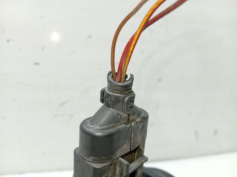 Recambio de caudalimetro para seat ibiza ii (6k1) 1.9 tdi referencia OEM IAM 028906461  0281002216