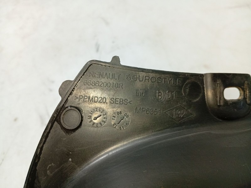 Recambio de moldura para renault grand scénic iii (jz0/1_) 1.9 dci referencia OEM IAM 668620010R  