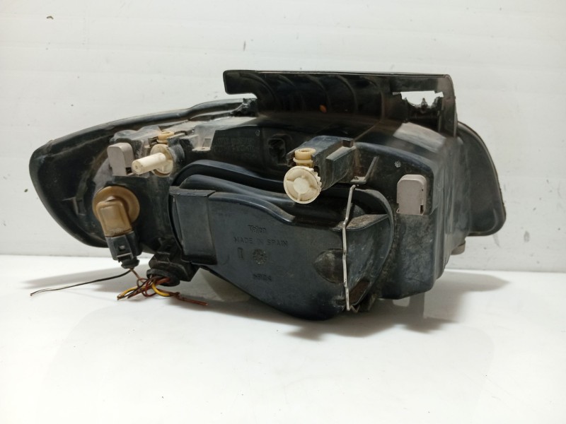 Recambio de faro izquierdo para seat ibiza ii (6k1) 1.9 tdi referencia OEM IAM 6K1941043A  